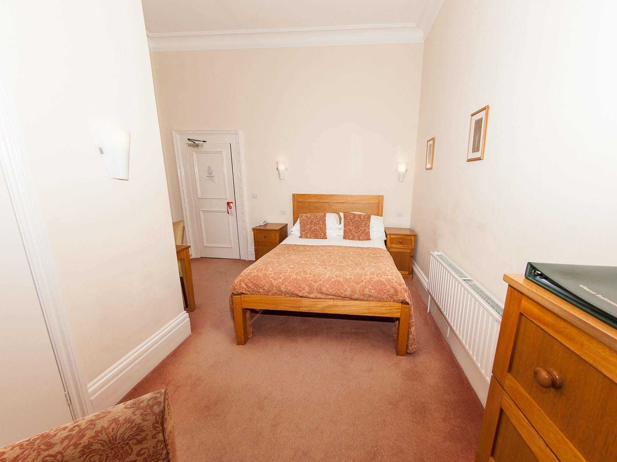 Whitsand Bay Hotel Crafthole Exterior photo