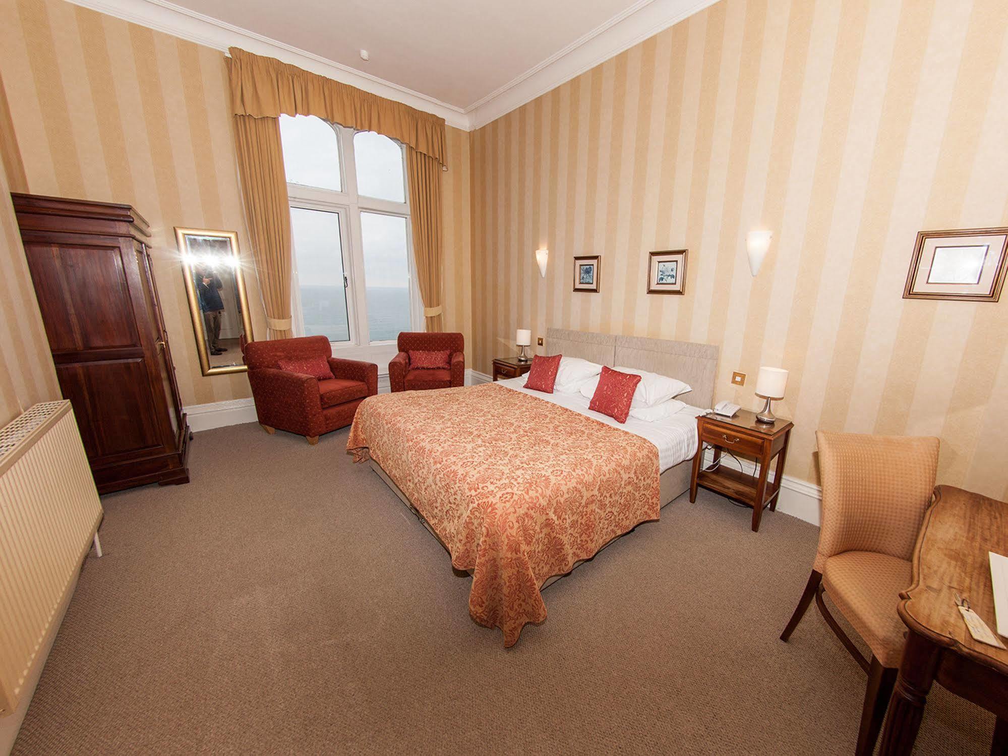 Whitsand Bay Hotel Crafthole Exterior photo